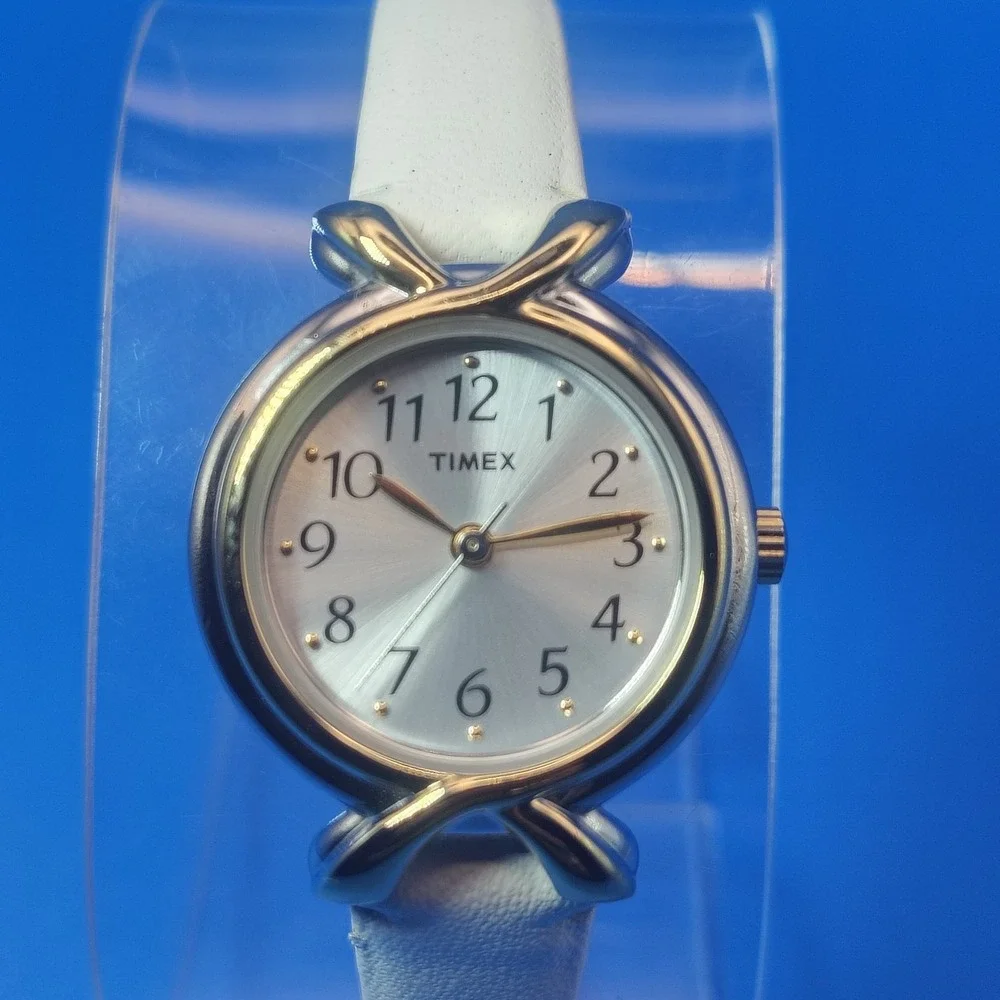 Vintage 2009 Timex Classic Bowtie X Lug 30mm Women's Quartz Dress Watch Restored